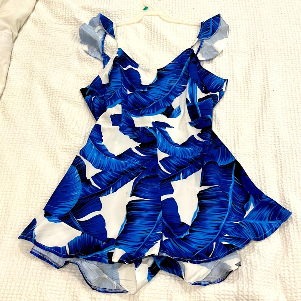 Medium Open-back White and Blue Romper